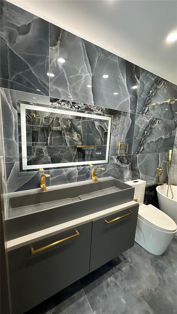 3261 Oleander Way Lauderdale By The Sea, FL 33062