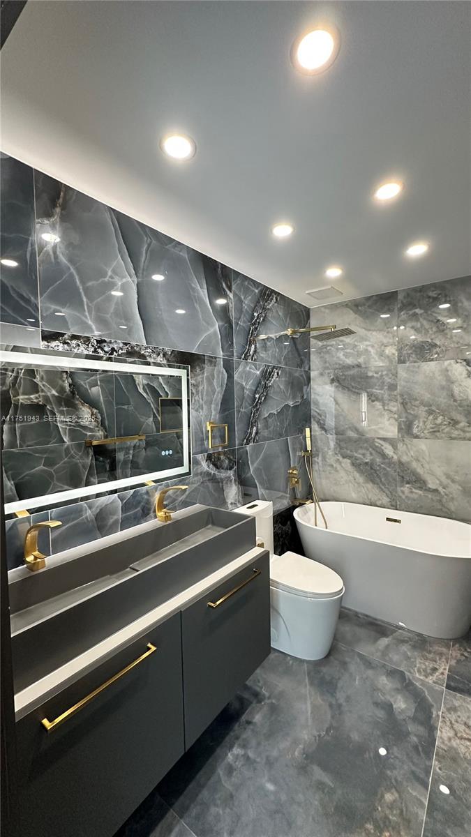 3261 Oleander Way Lauderdale By The Sea, FL 33062