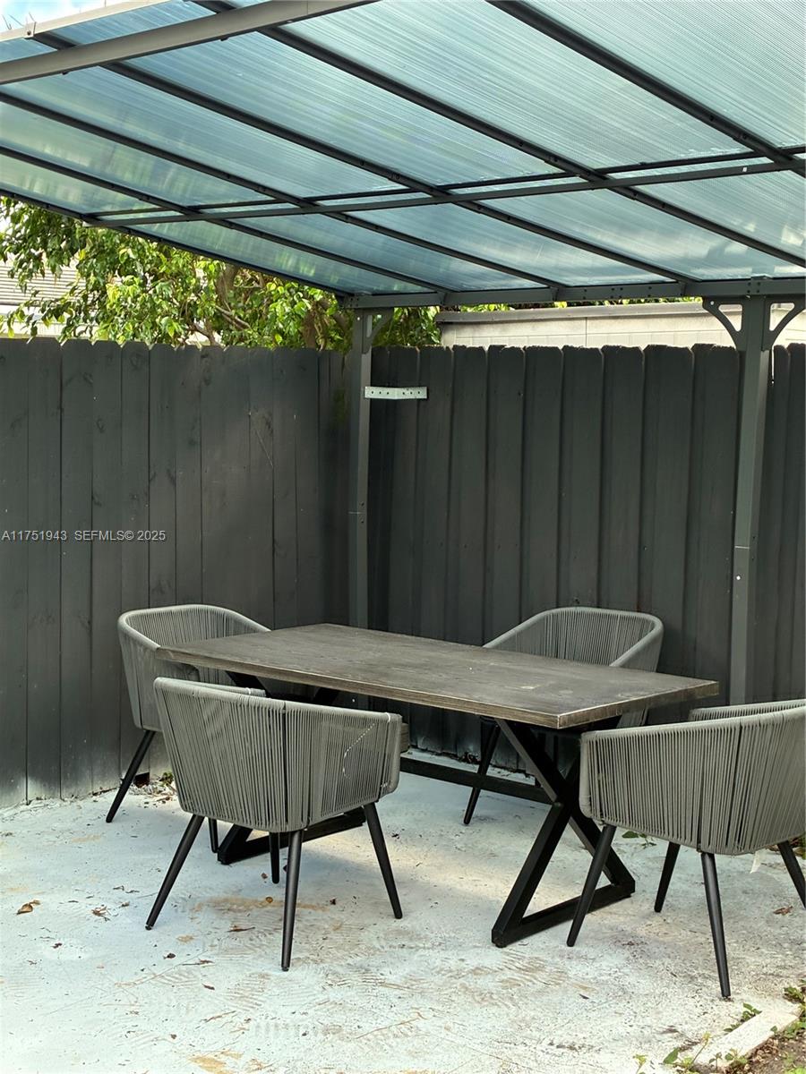 3261 Oleander Way Lauderdale By The Sea, FL 33062