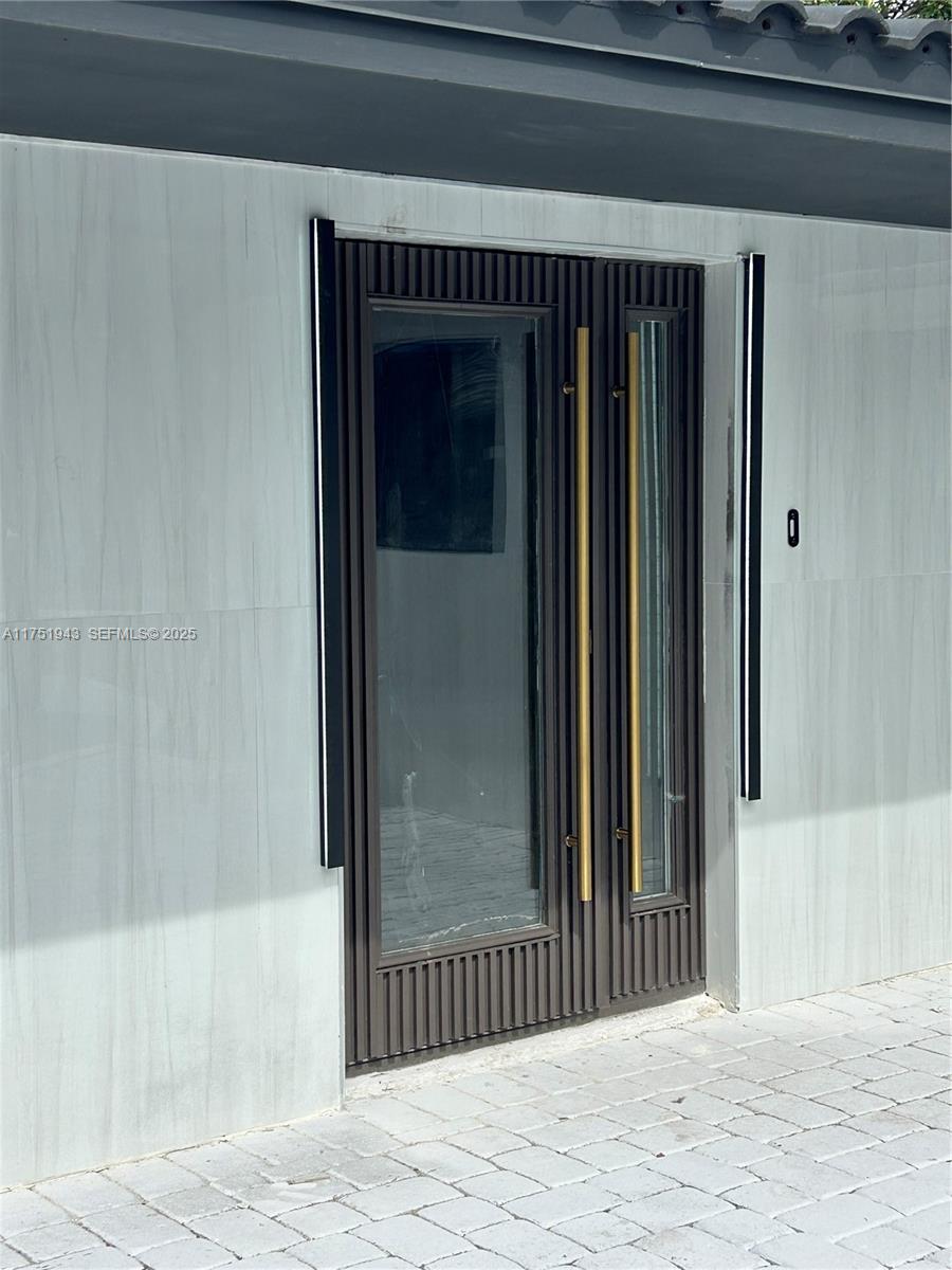 3261 Oleander Way Lauderdale By The Sea, FL 33062