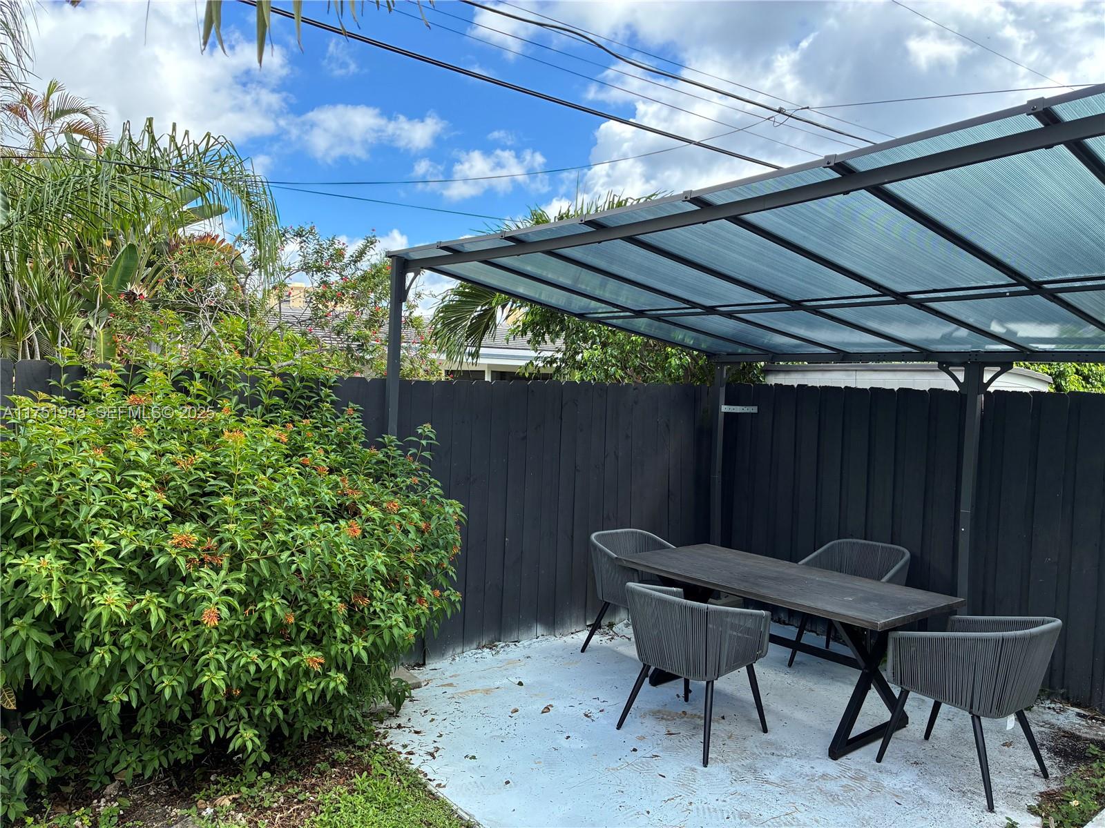 3261 Oleander Way Lauderdale By The Sea, FL 33062