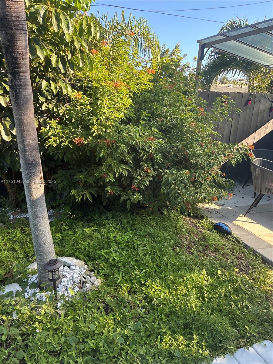 3261 Oleander Way Lauderdale By The Sea, FL 33062