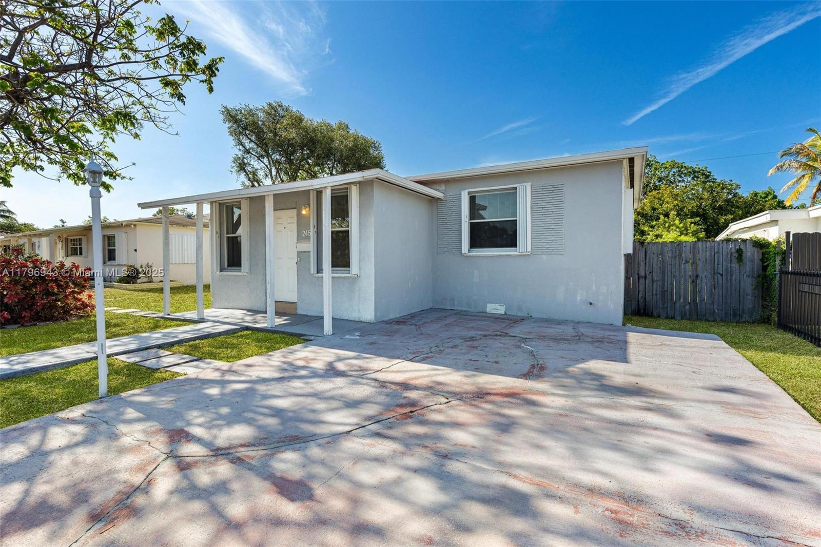 2459 Funston St,Hollywood, FL 33020