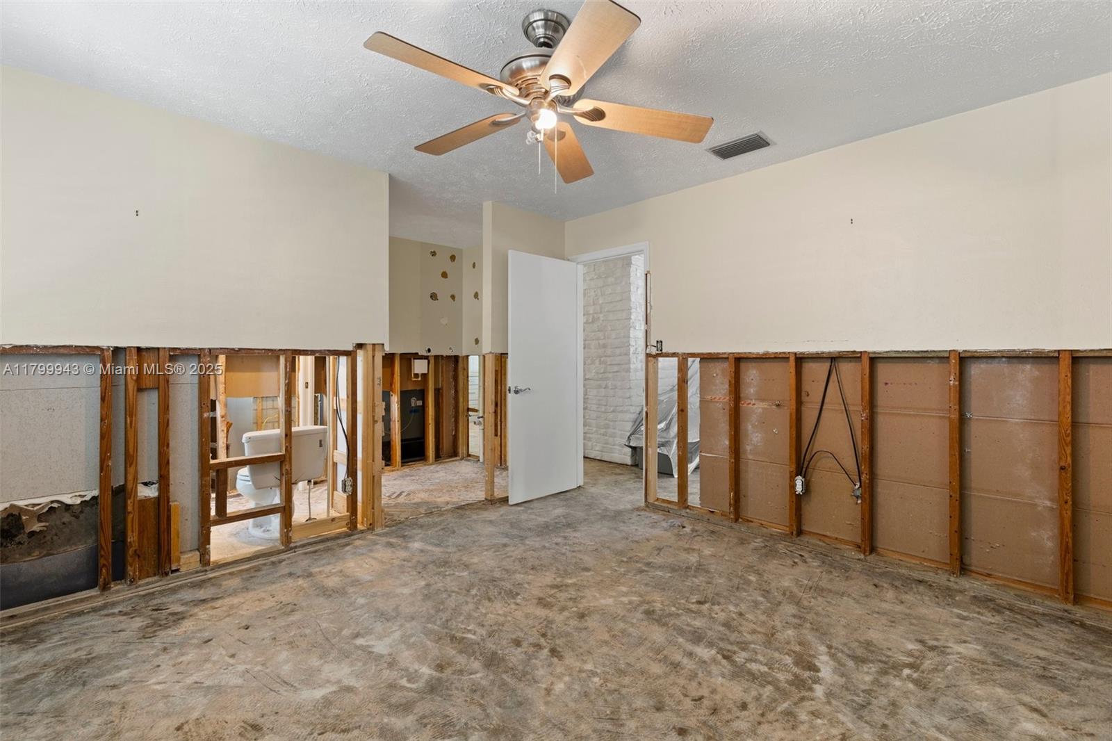 163 Barbados Ave Tampa, FL 33606