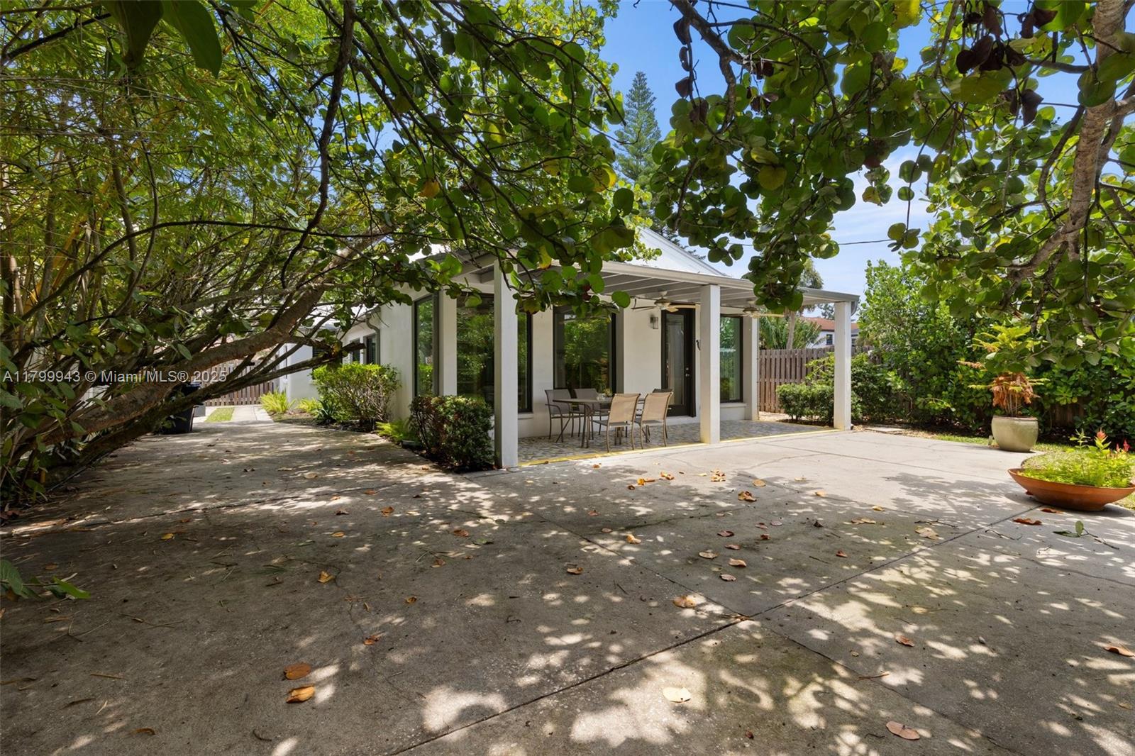 163 Barbados Ave Tampa, FL 33606