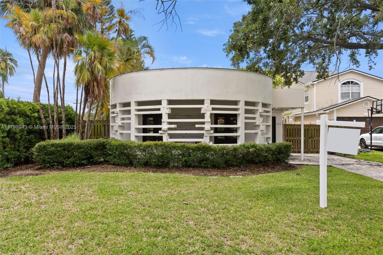 163 Barbados Ave Tampa, FL 33606