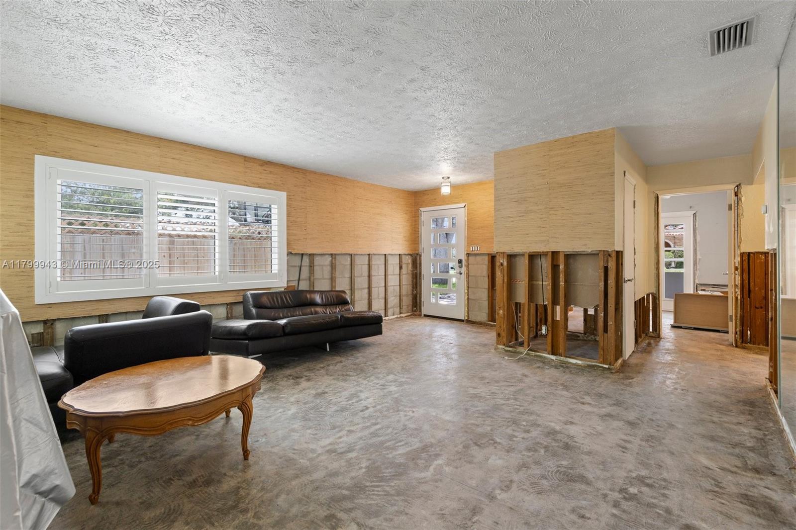 163 Barbados Ave Tampa, FL 33606