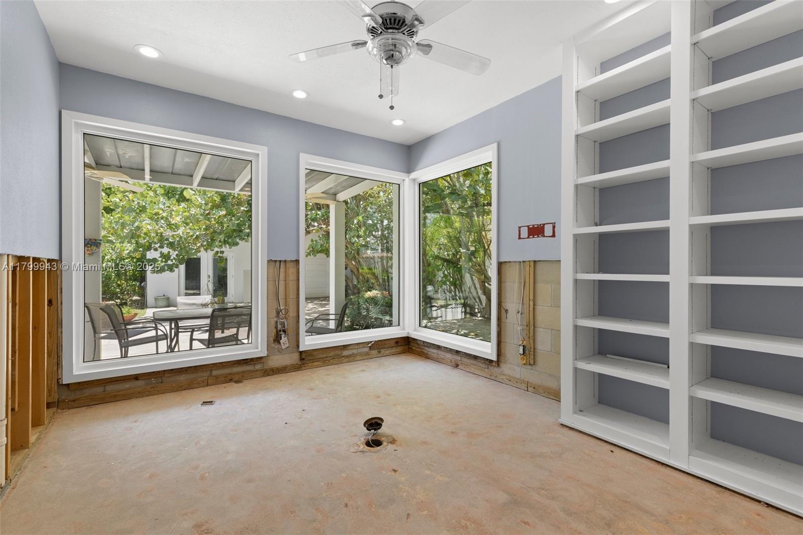 163 Barbados Ave Tampa, FL 33606