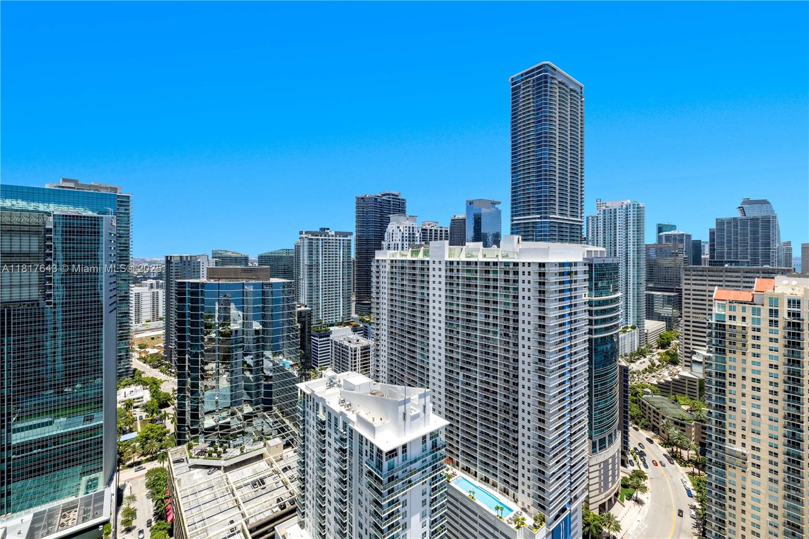 image Jade Residences35