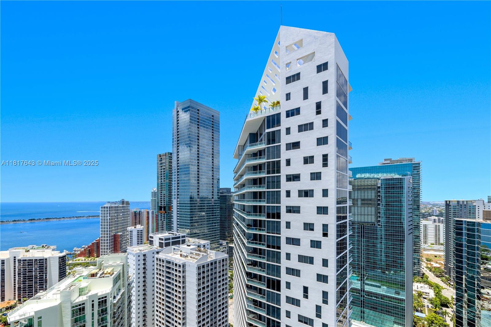 image Jade Residences36