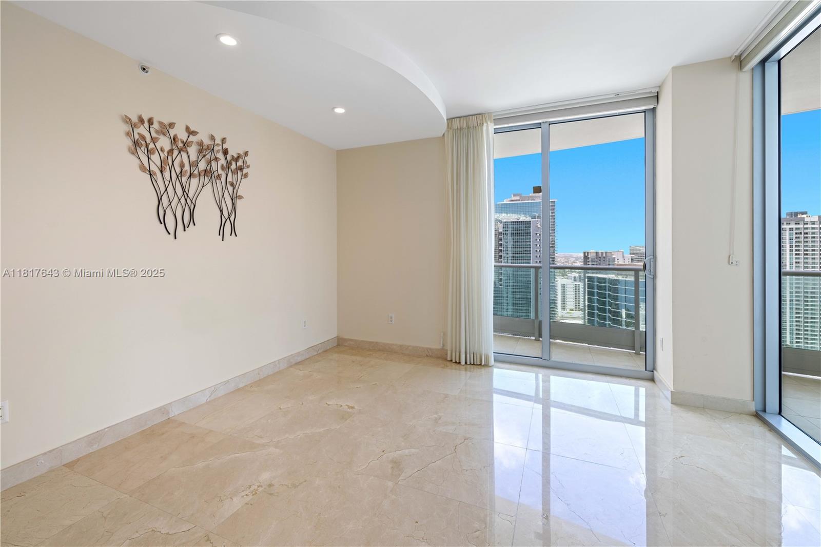 image Jade Residences38