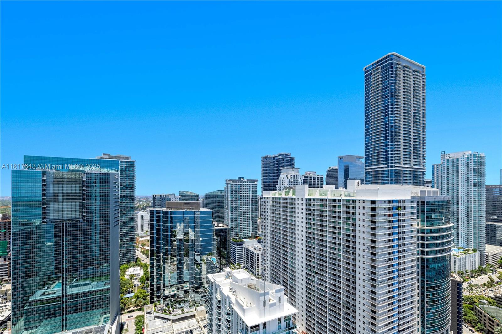 image Jade Residences41