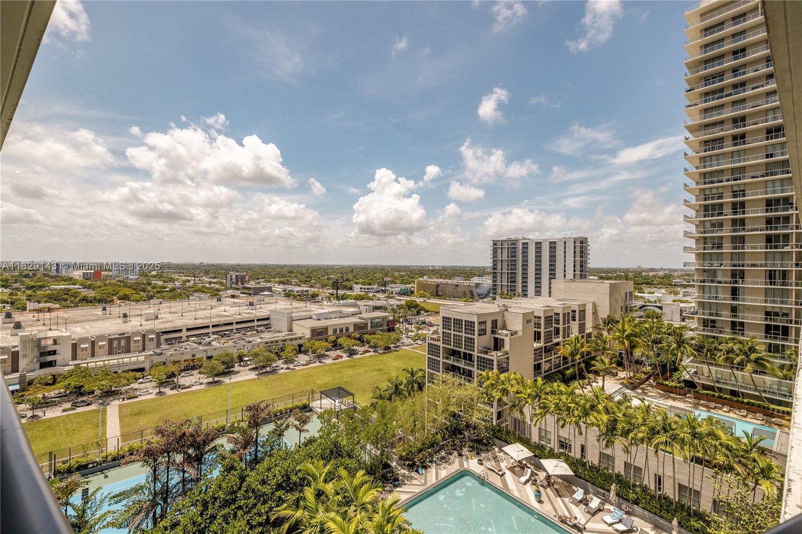 image The Hyde Residences9