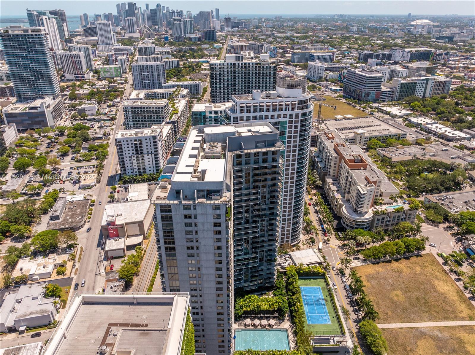 image The Hyde Residences24