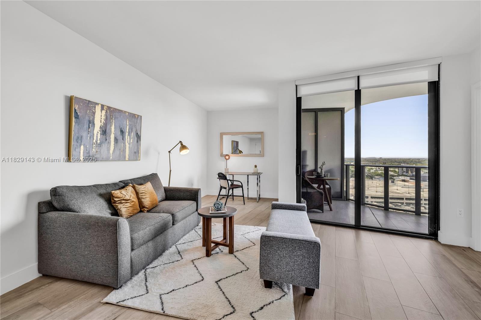 image The Hyde Residences2