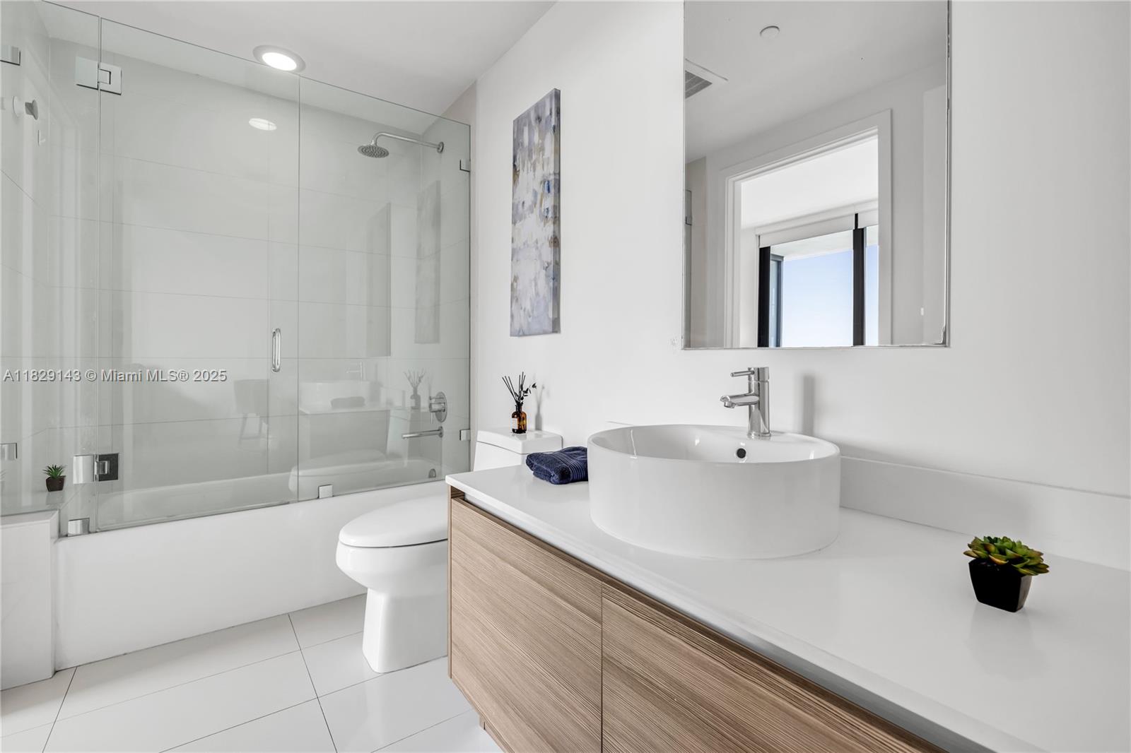 image The Hyde Residences5