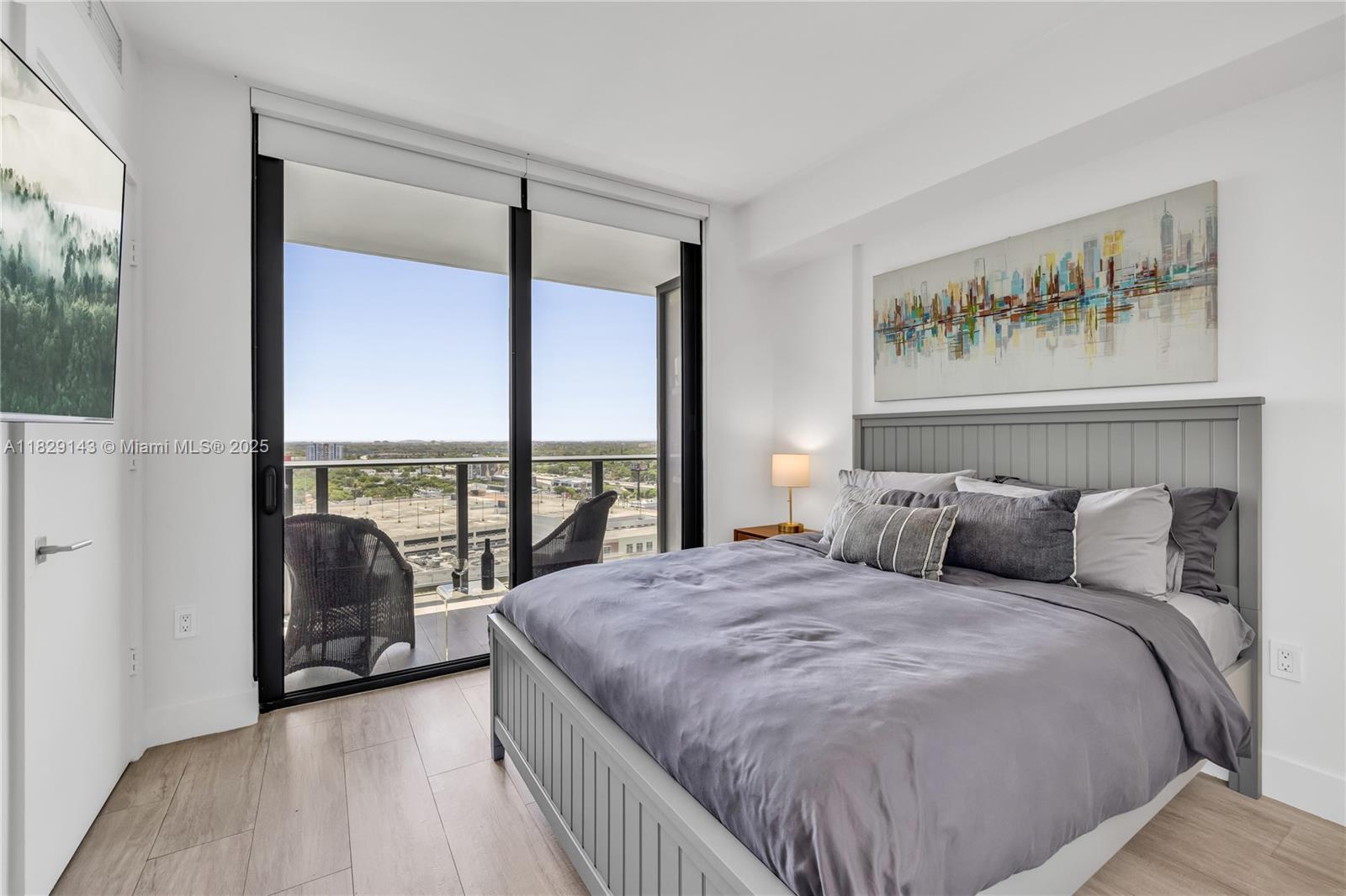 image The Hyde Residences6