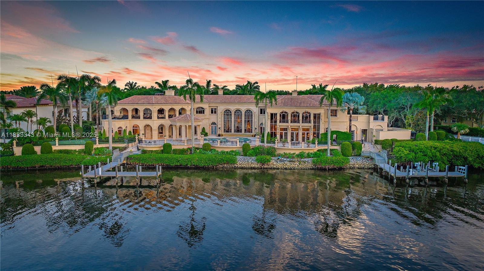 209 Commodore Dr Jupiter, FL 33477