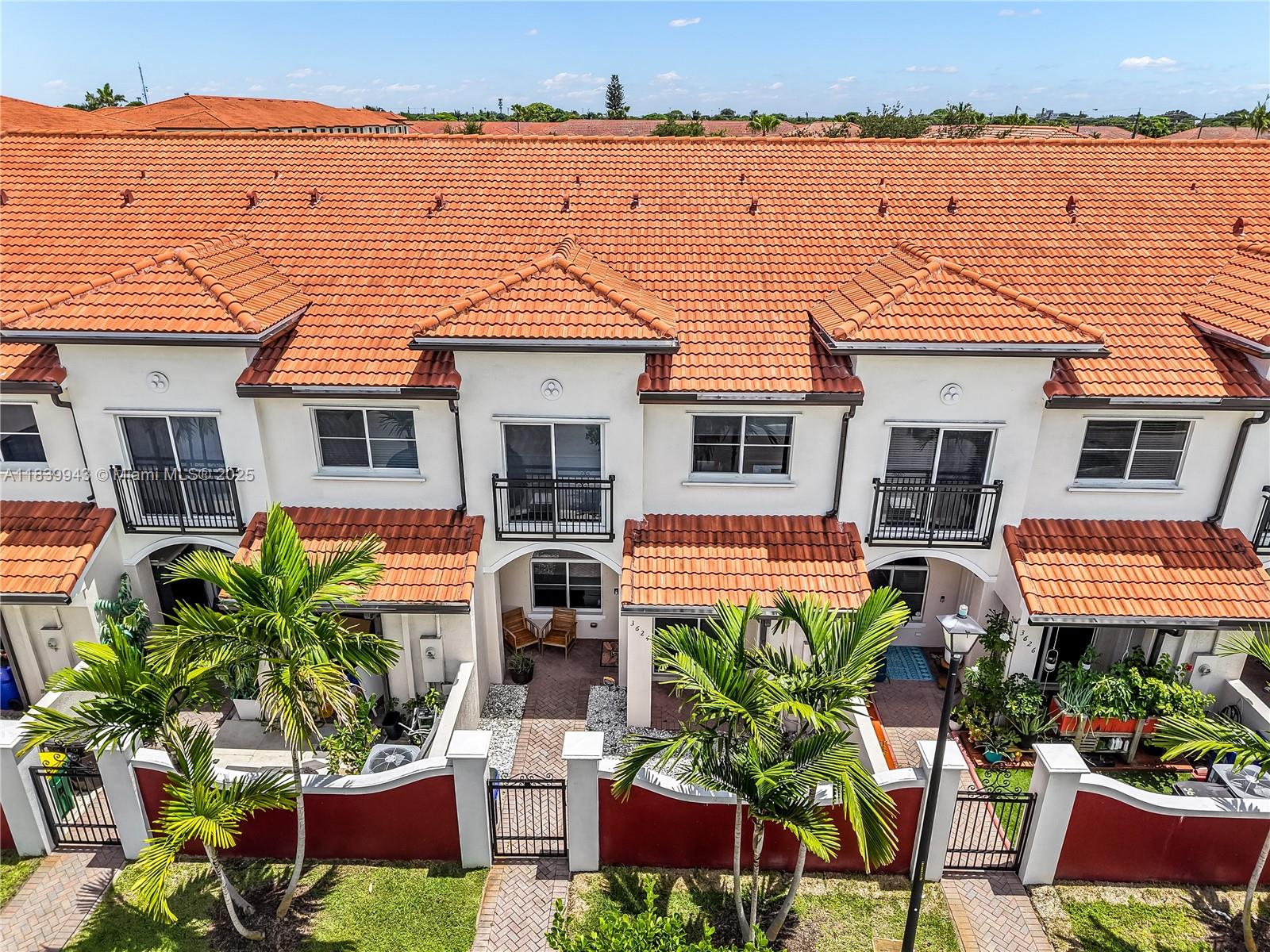 3624 NW 30th Pl