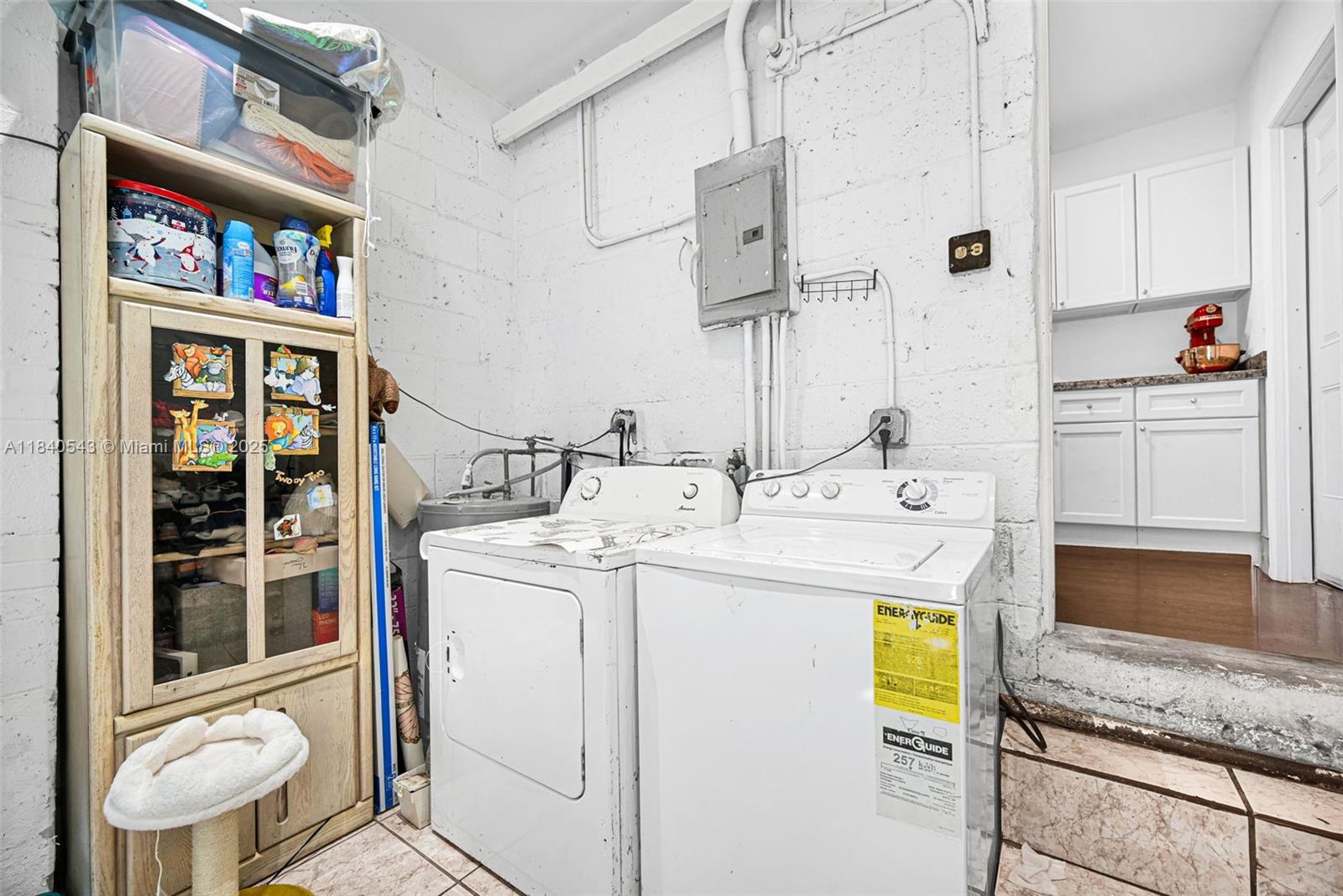 370 NE 87th St,El Portal, FL 33138