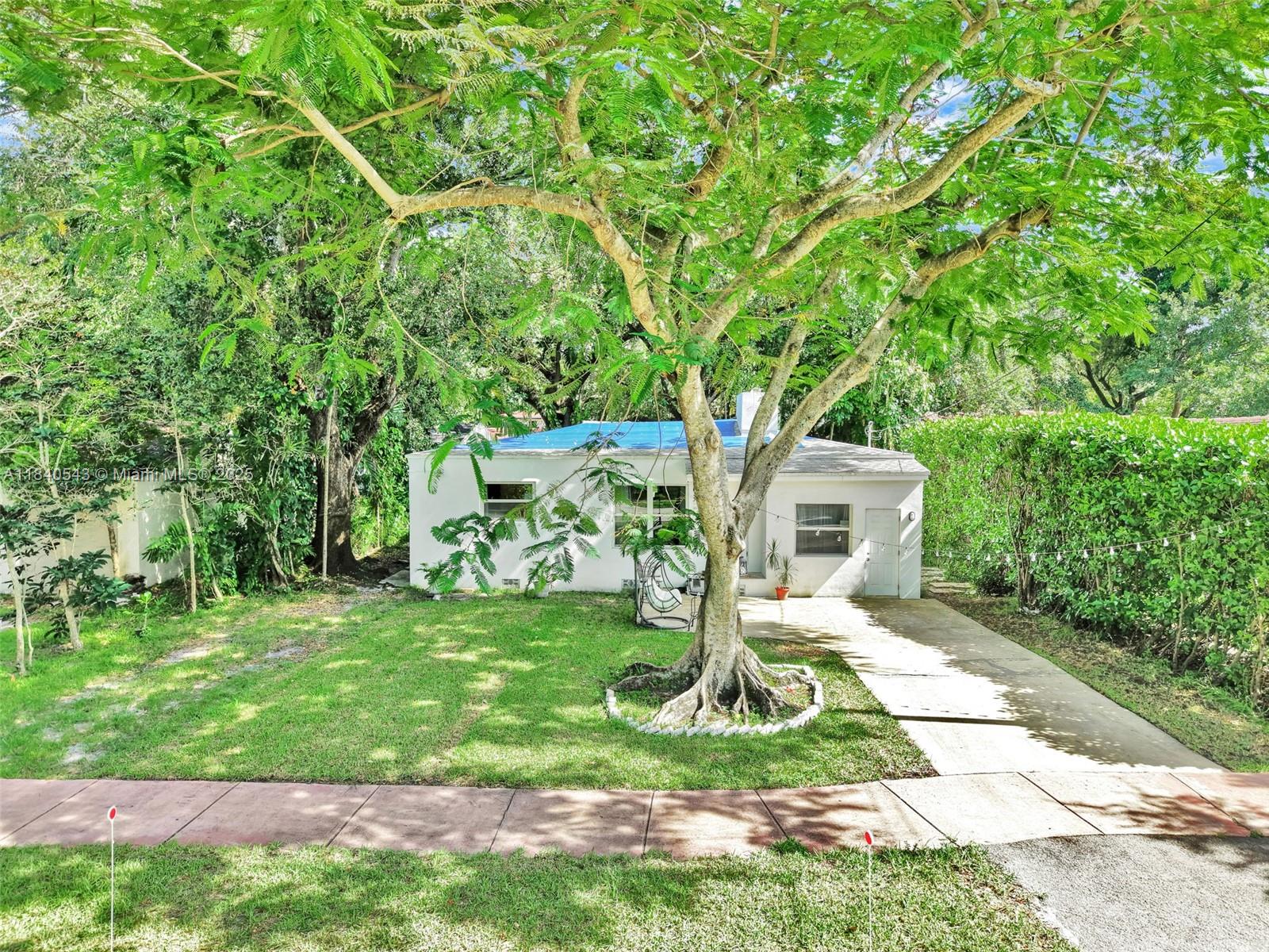 370 NE 87th St,El Portal, FL 33138