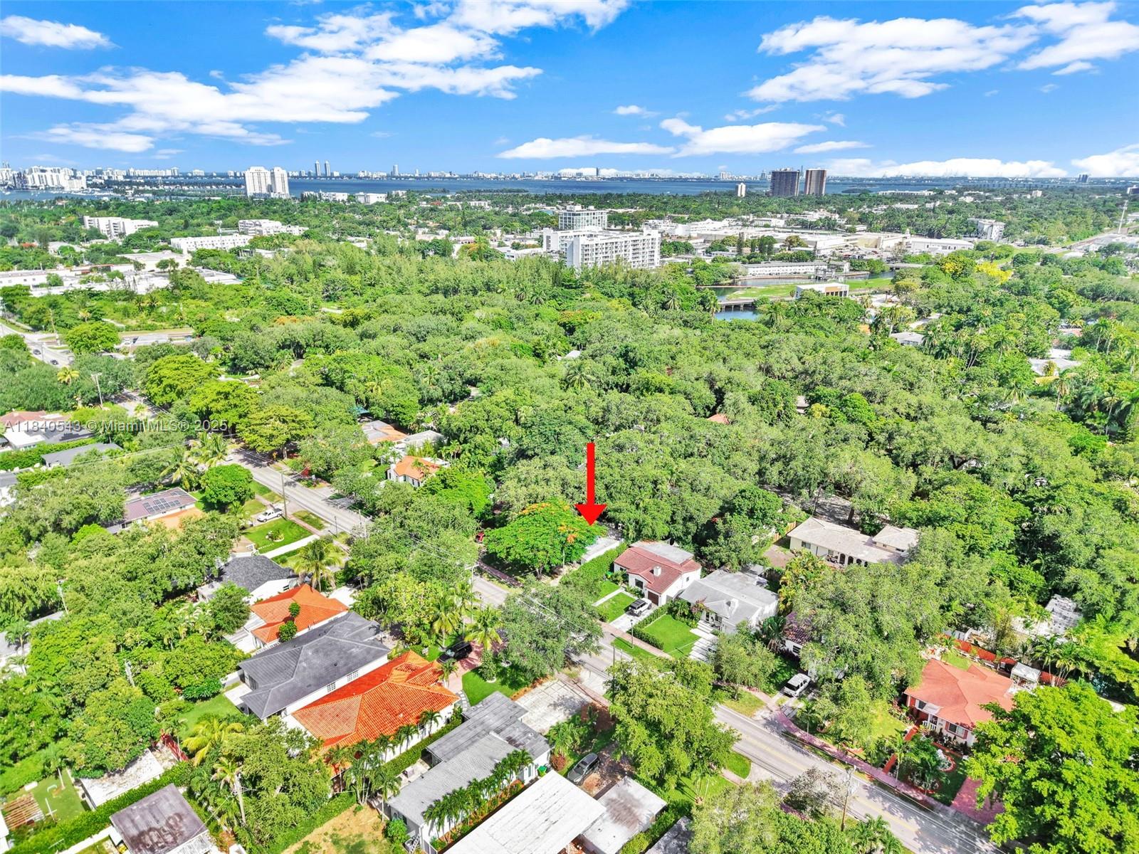 370 NE 87th St,El Portal, FL 33138