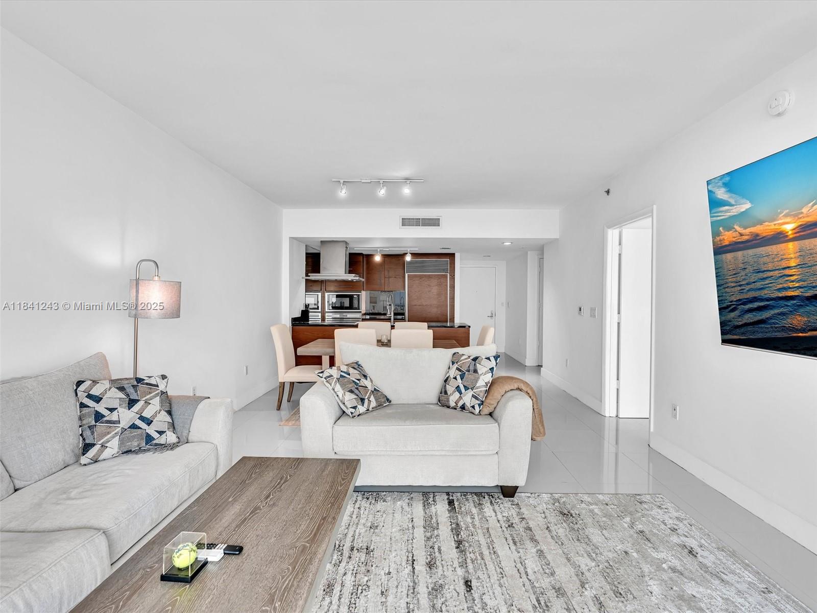 image Icon Brickell No Two19
