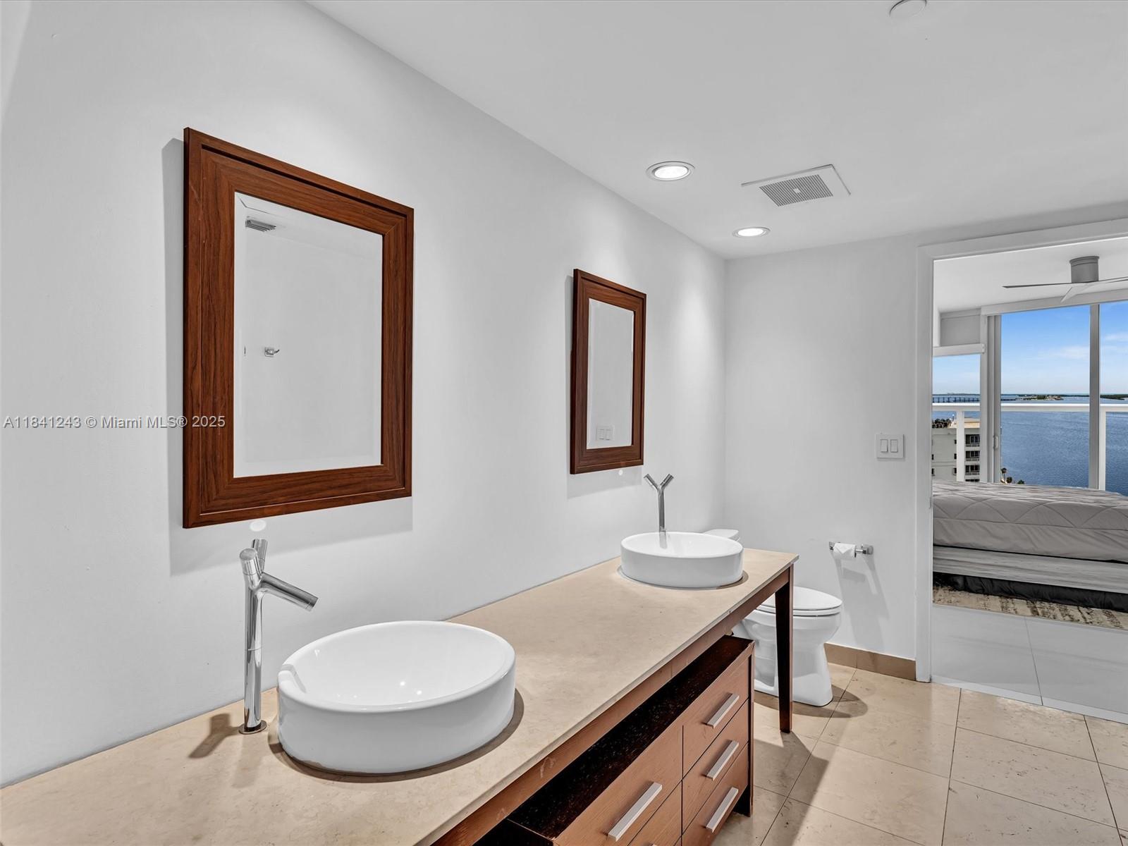 image Icon Brickell No Two26