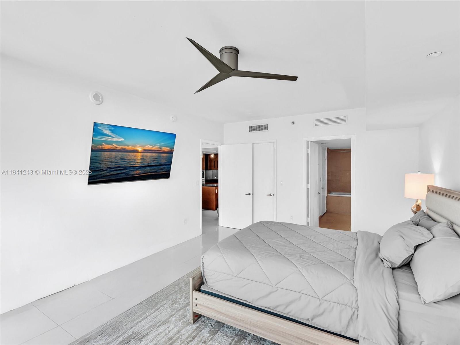 image Icon Brickell No Two27