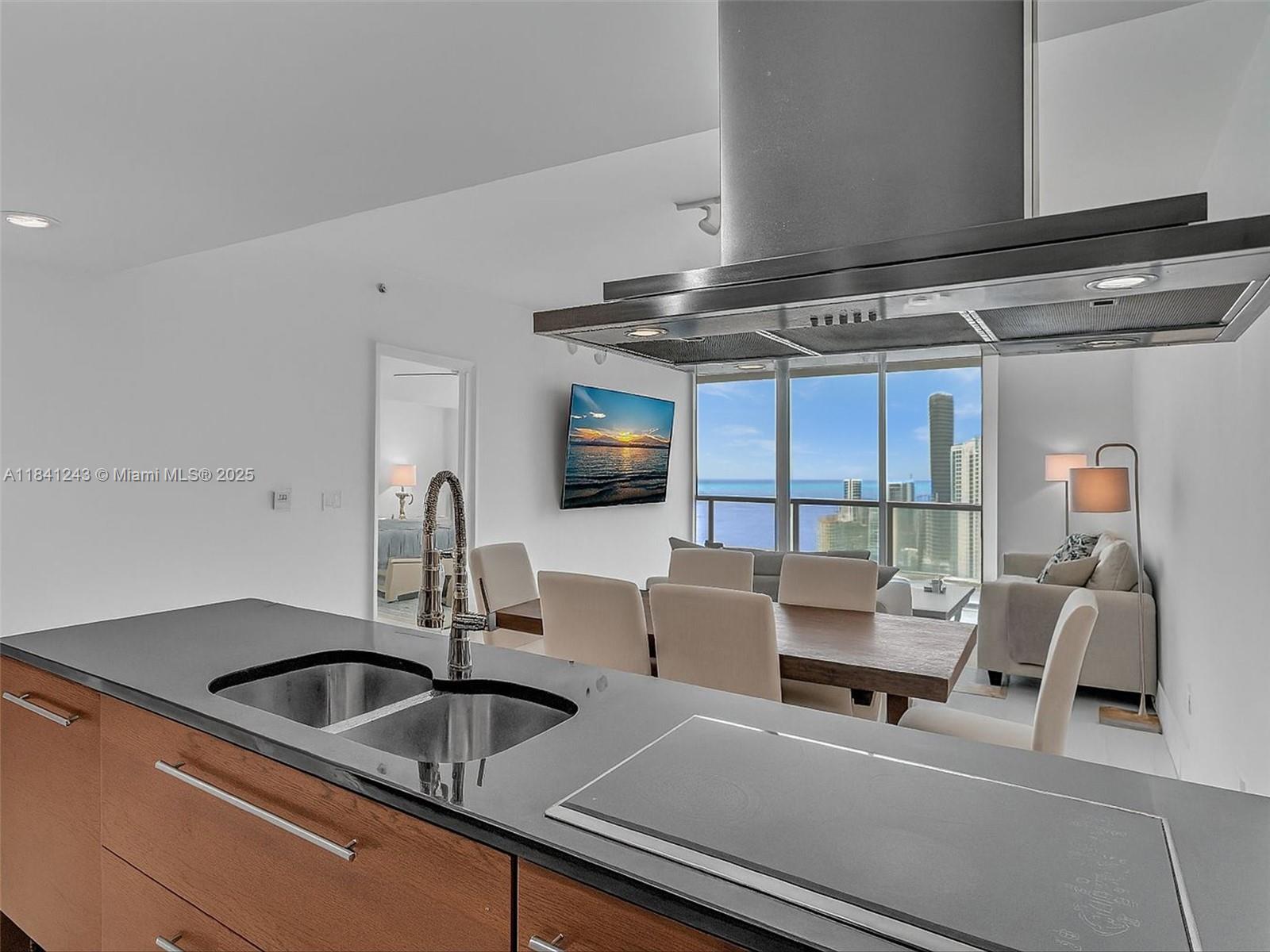 image Icon Brickell No Two2