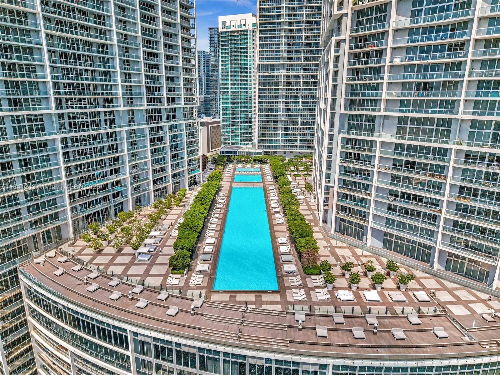 image Icon Brickell No Two38