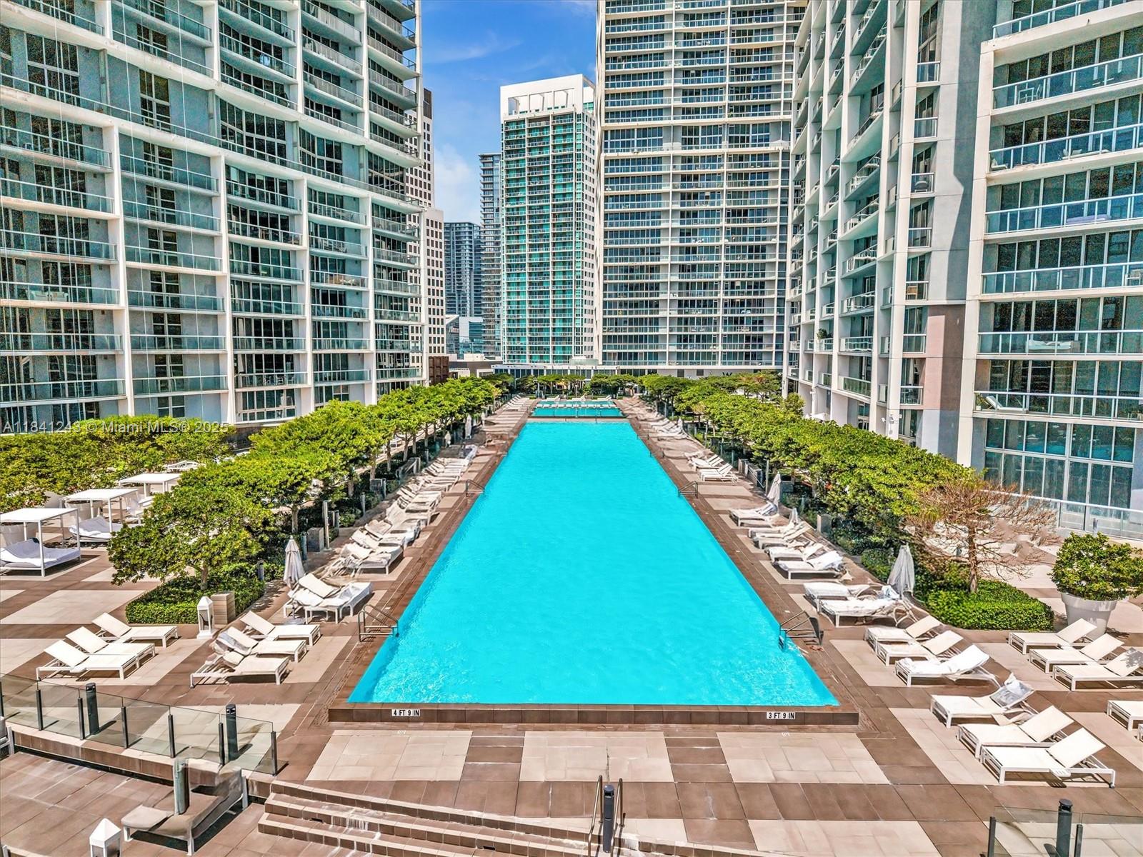 image Icon Brickell No Two39