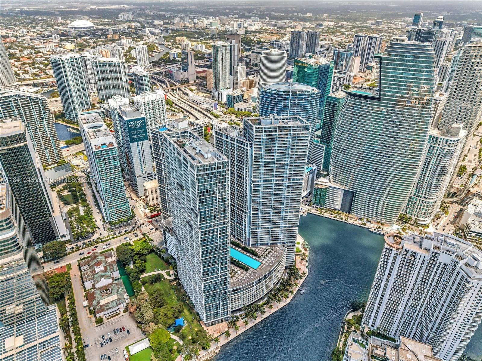image Icon Brickell No Two41