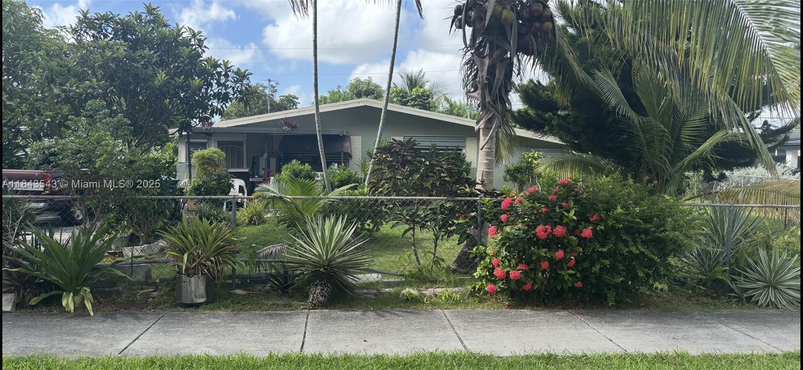 11530 SW 136th St