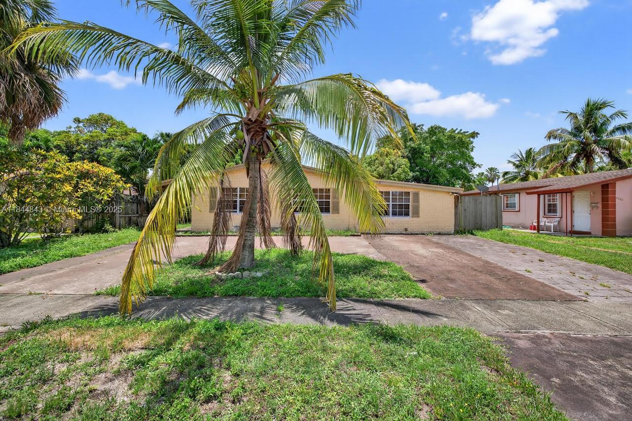 6270 NW 12th Ct
