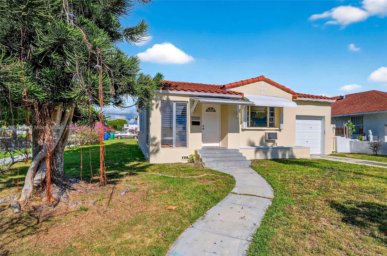 5900 NE 4th Ct