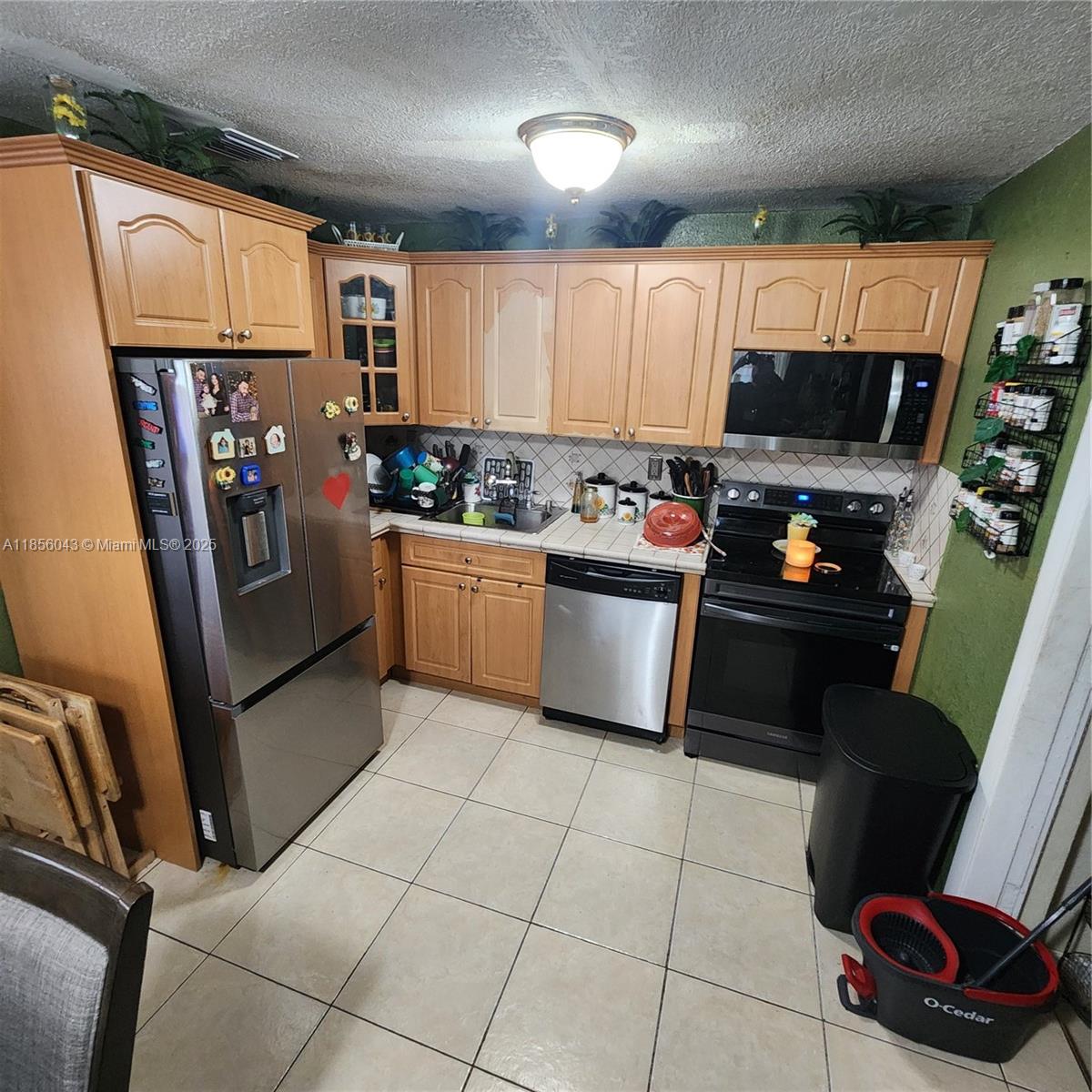 11520 SW 136th St