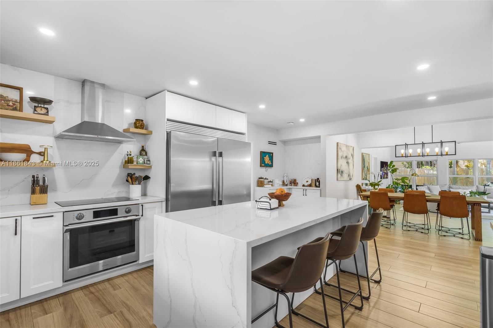 653 Glenridge Rd Key Biscayne, FL 33149