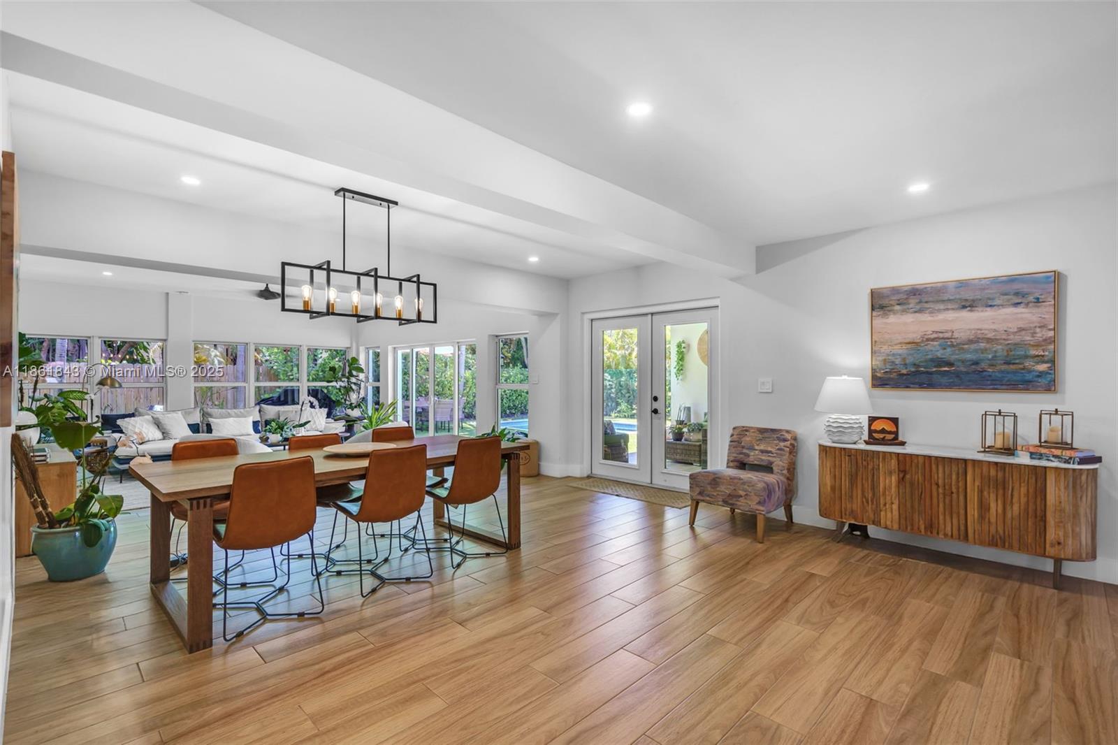 653 Glenridge Rd Key Biscayne, FL 33149