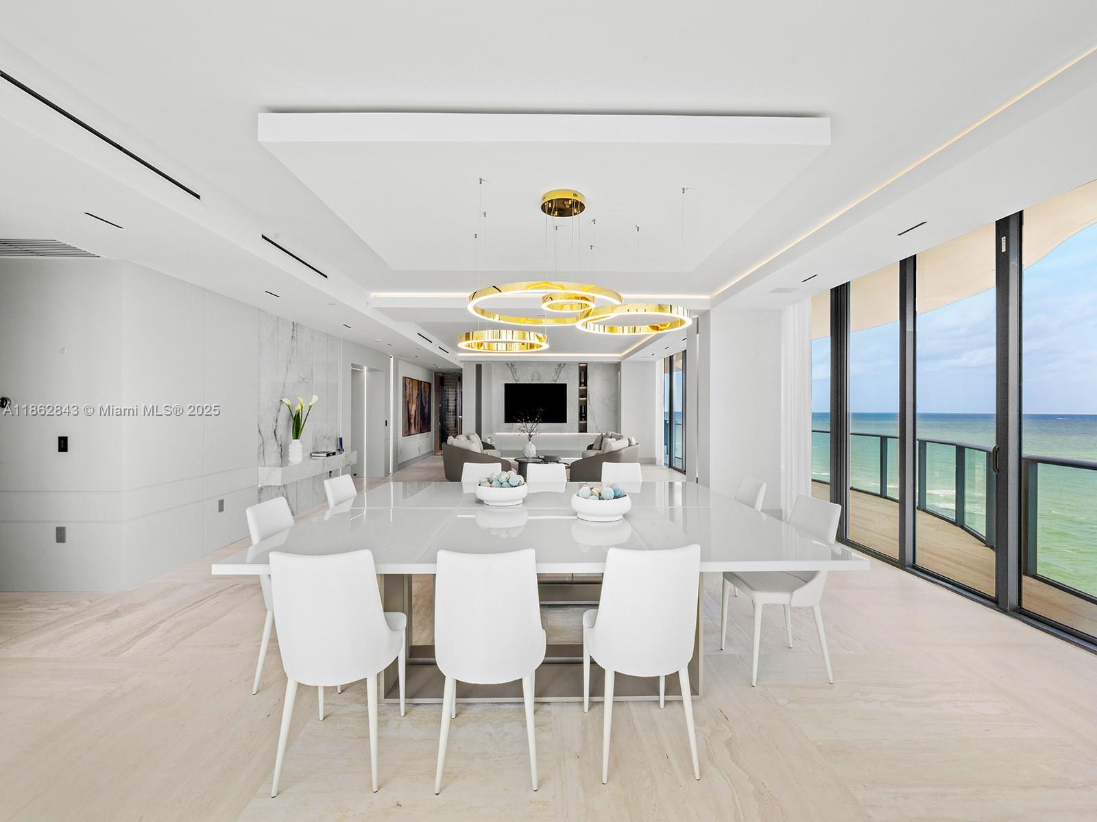 image Regalia Condo17