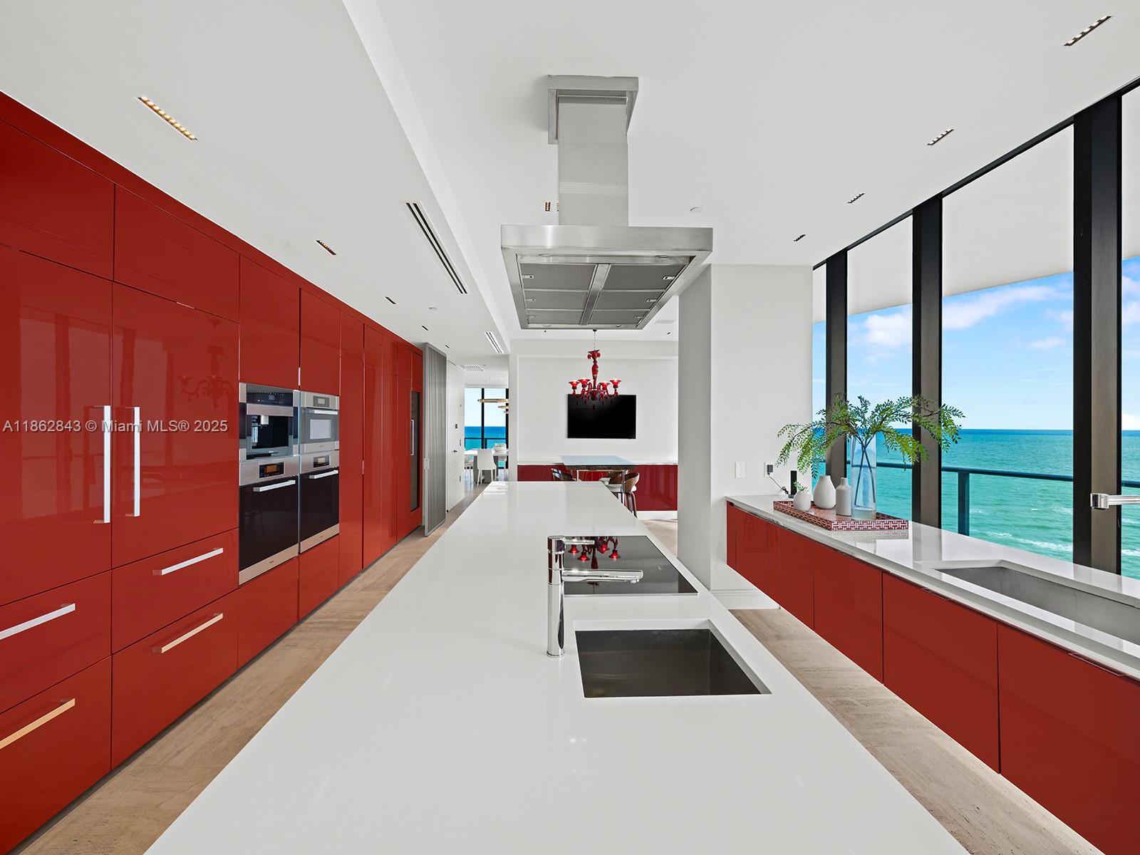 image Regalia Condo38