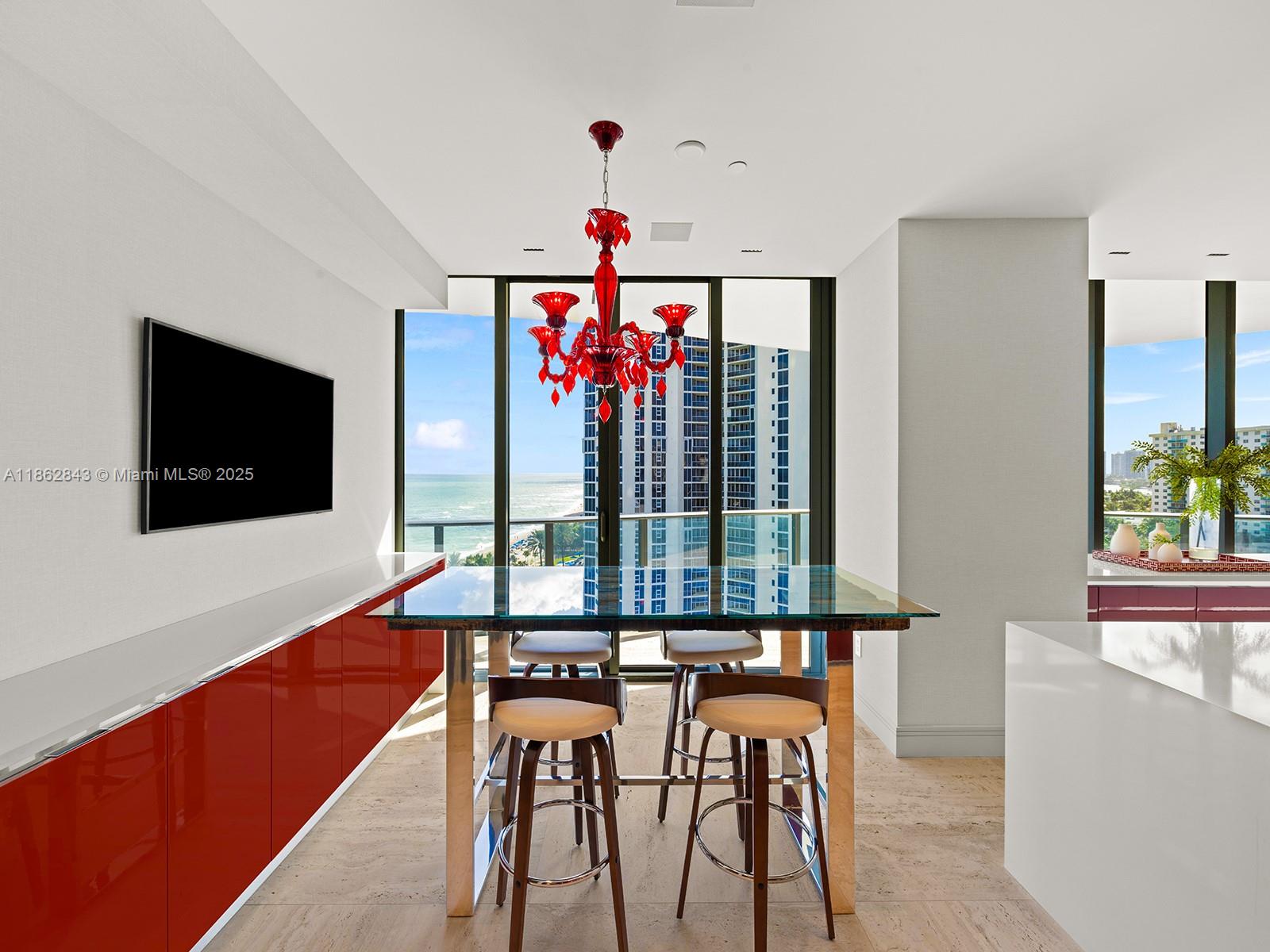 image Regalia Condo41