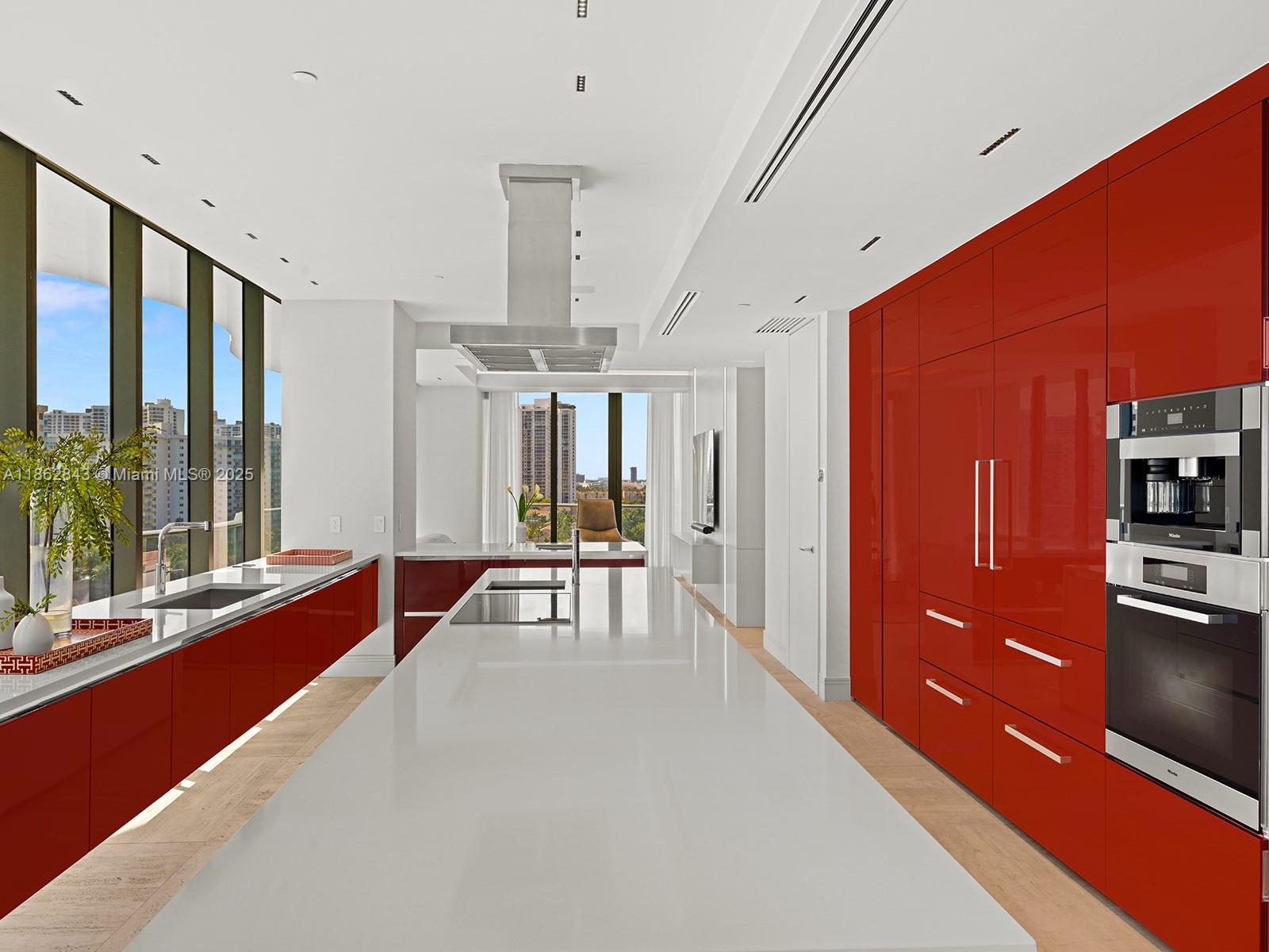 image Regalia Condo44