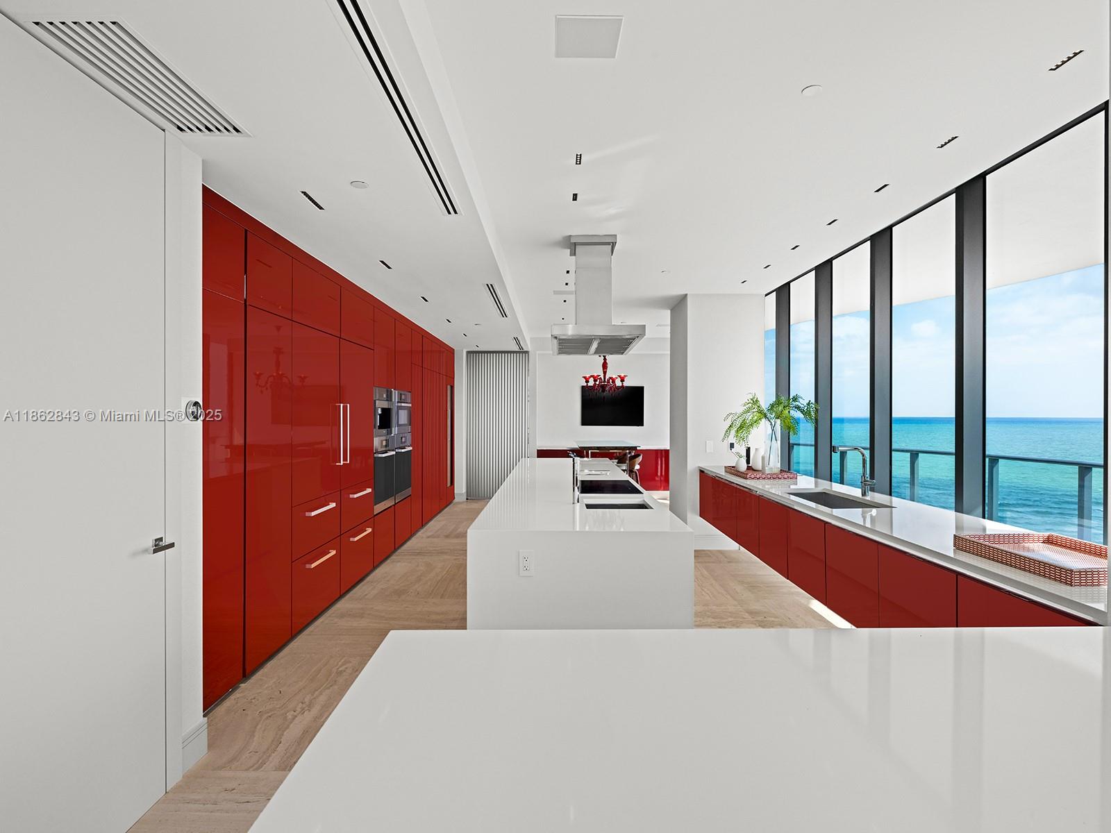 image Regalia Condo45