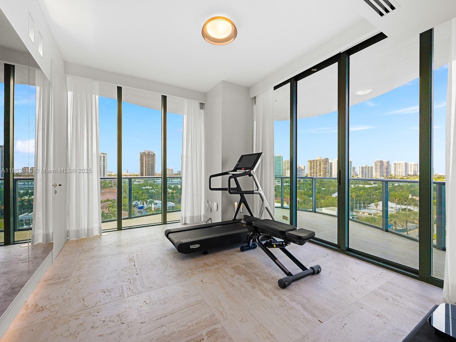 image Regalia Condo51