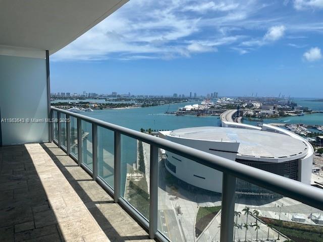 888 Biscayne Blvd #2602