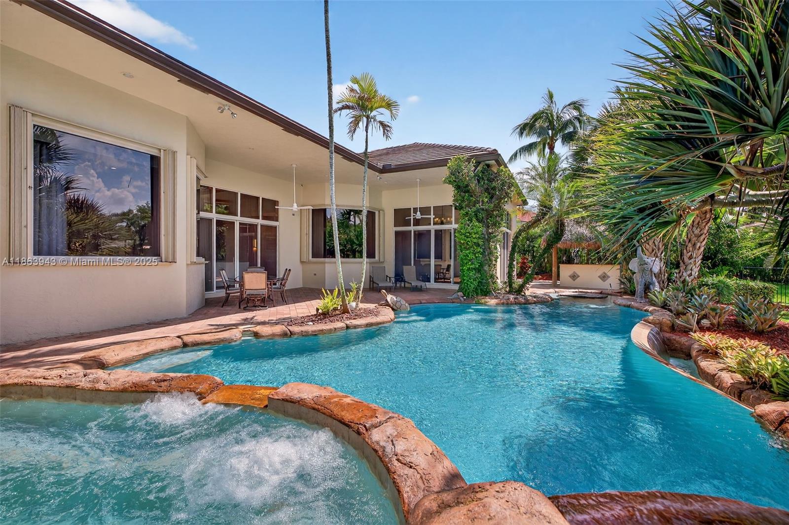 12462 Brookwood Ct Davie, FL 33330 12462 Brookwood Ct Davie, FL 33330
