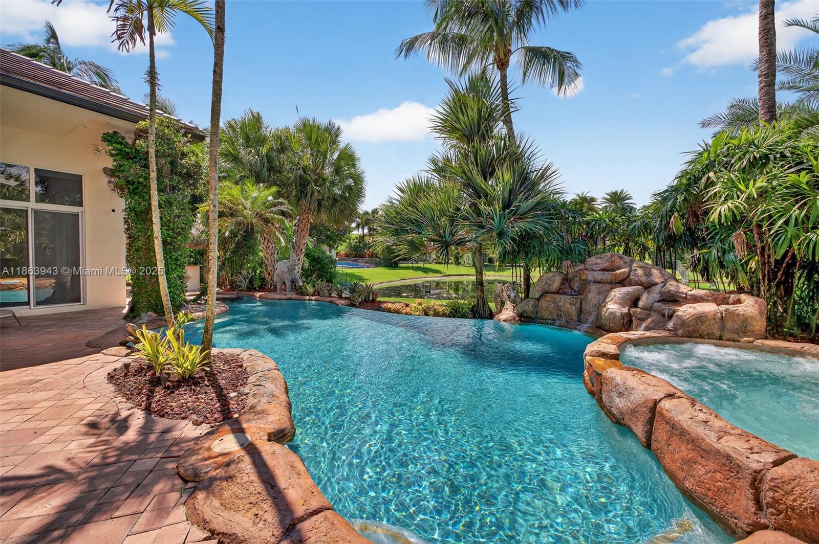 12462 Brookwood Ct Davie, FL 33330 12462 Brookwood Ct Davie, FL 33330