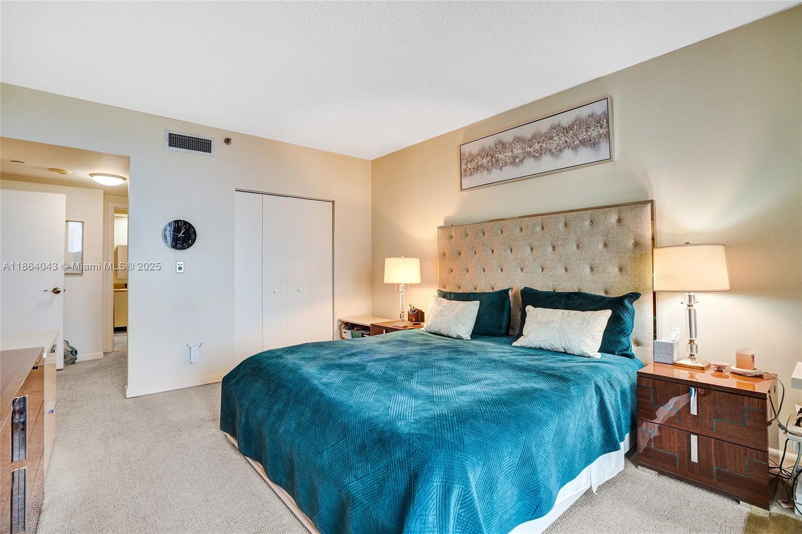 image Hamptons West Condominum18