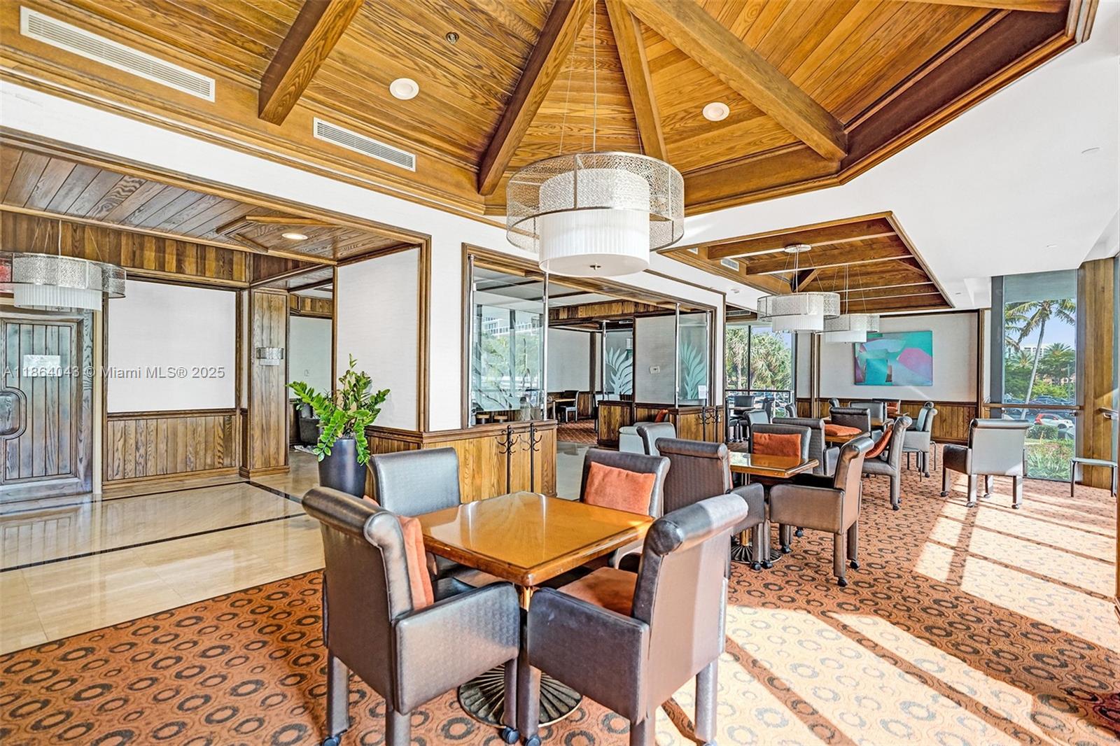 image Hamptons West Condominum32
